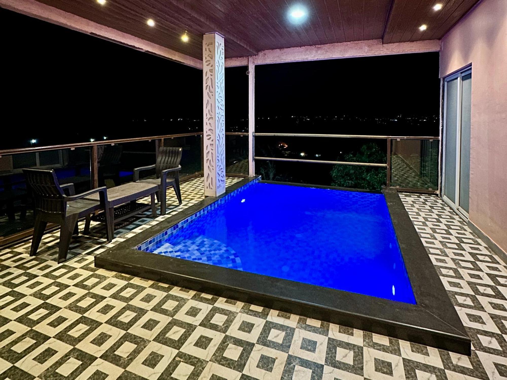 Hollywood Palace Resort Panchgani Exterior photo